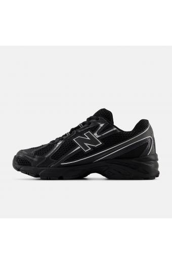 New Balance 740 Sneakers Black Grey Silver 