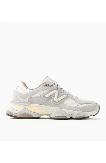 New Balance 9060 Driftwood/Sea Salt